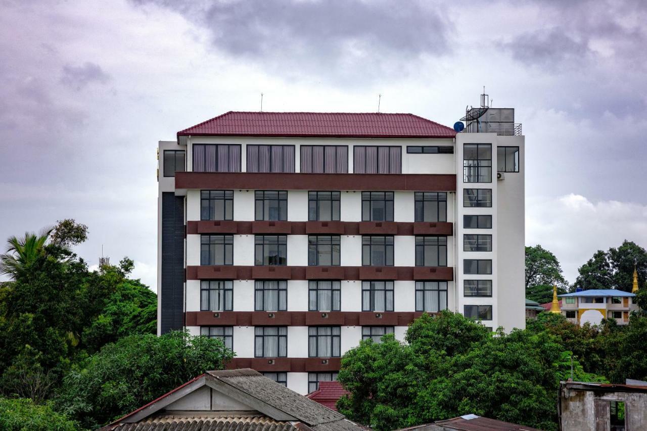 Virati Hotel Yangon Exterior foto