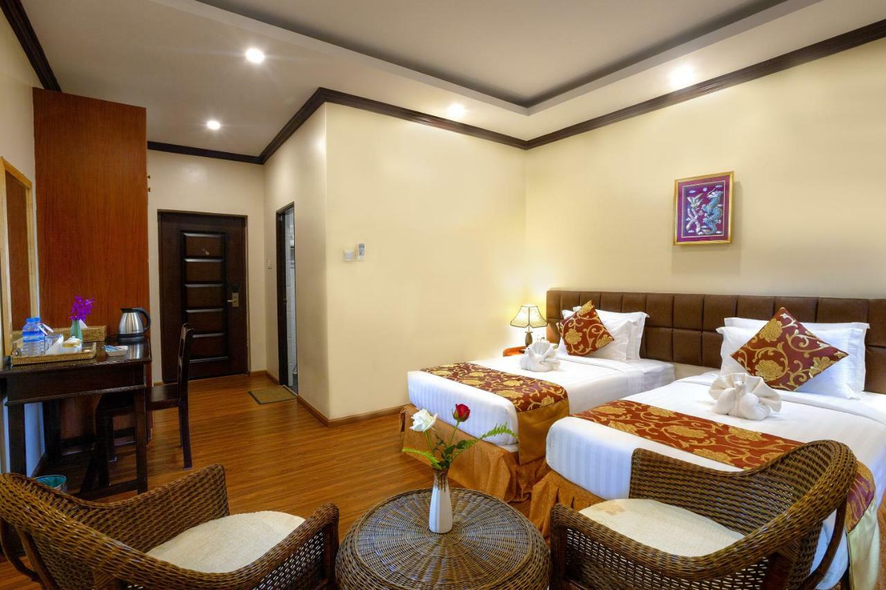 Virati Hotel Yangon Exterior foto